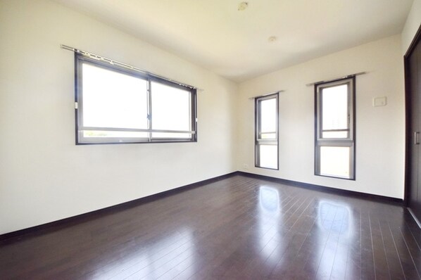 フェリチターレの物件内観写真